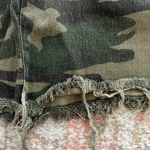 Hayden Paper Bag Waist Skirt Green Camo Mini Skirt Distressed Hem Summer Shorts - Picture 5 of 6